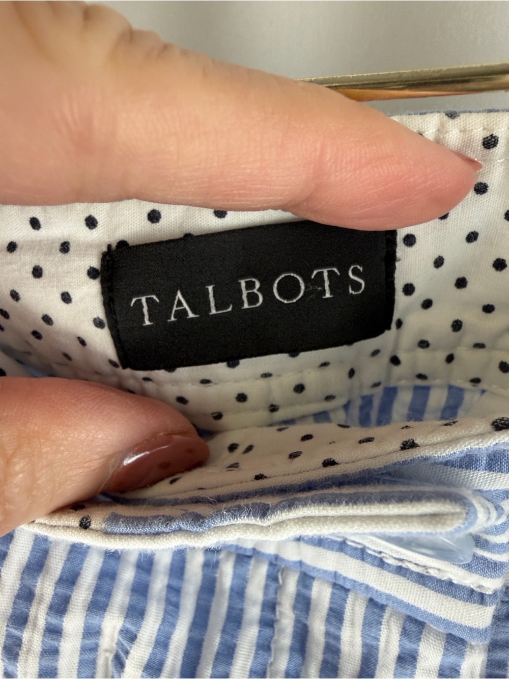 Talbots Light Blue & White Seersucker Cropped Pants - Picture 2 of 11